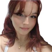 Étudiante, propose des aides pour la préparation au brevet, aides aux devoirs concernant le français ou l'histoire/géo.